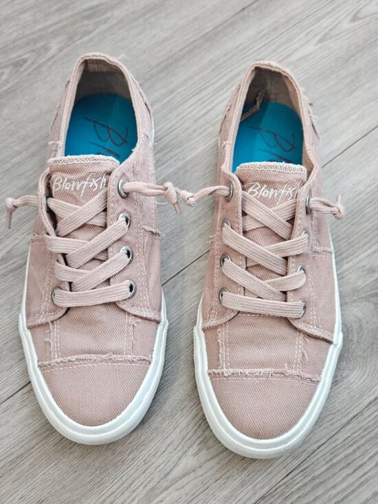 Bluefish Shoes - Blowfish Malibu Maxine Womens Size 8M Dusty Blush Pink Distressed Canvas Shoes